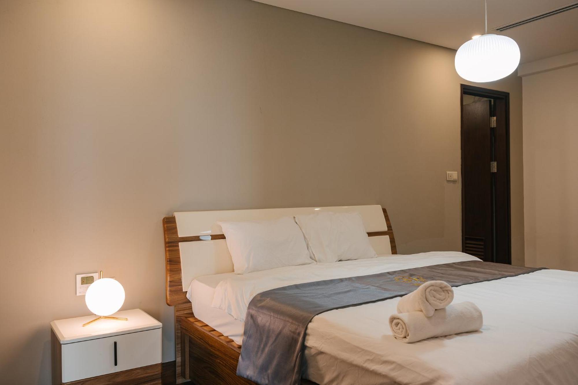Hi-Home Suites - Hanoi Downtown Aqua Central Экстерьер фото